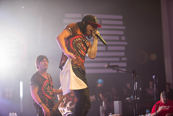 Family Force5