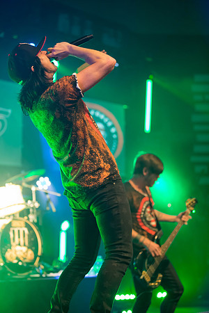 Family Force5