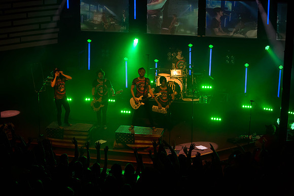 Family Force5
