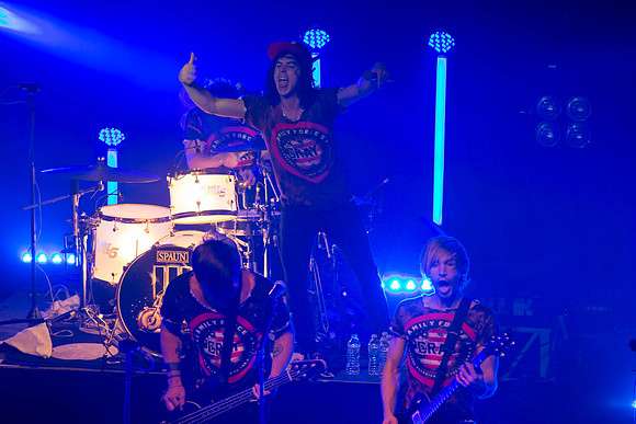 Family Force5